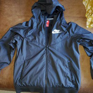 Nike light jacket / wind breaker